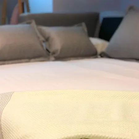 Total Vitoria Appartement Valence